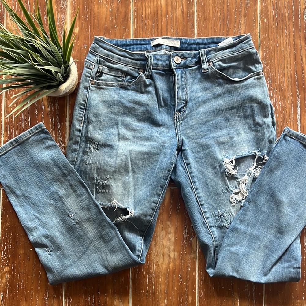 Stretchy Women’s Jeans